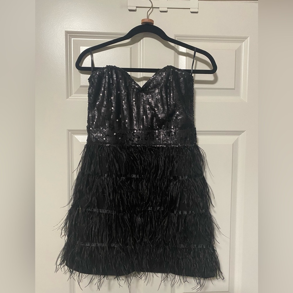 Heart Black Sequin Feather Strapless Mini Dress